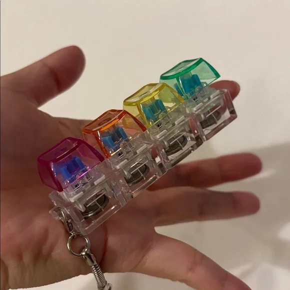 🌈🧊Light-Up Click Fidget Toy Keychain - Picture 7 of 14
